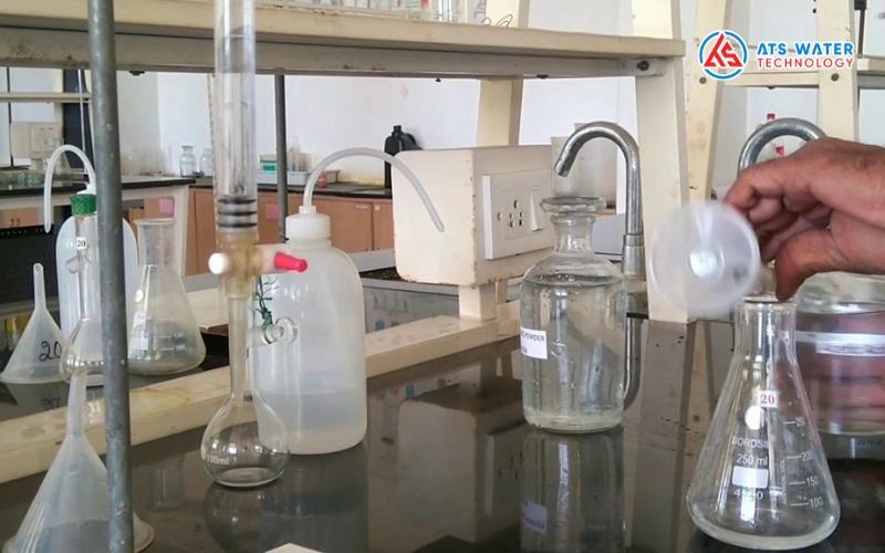 Phương pháp chuẩn độ iot (iodometric titration) để đo clo dư trong nước